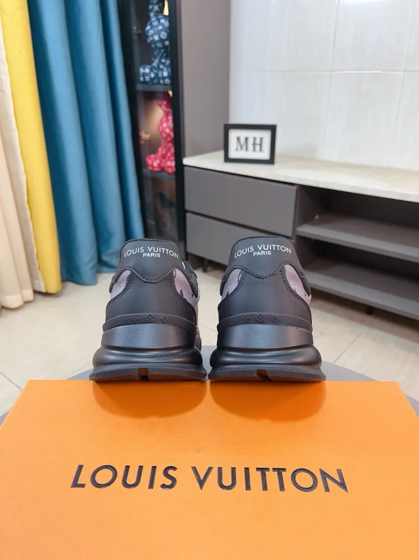 Men's shoes💰438🌹🌹[LV]🌹High-end brand of men's shoes: Official website 1:1 Latest masterpiece: The upper is made of Italian imported first-layer cowhide with special materials➕Full genuine leather lining🔥, making walking more convenient and comfortable! Exclusive new style, stunning work [color]! Create a fashionable personality to set off your uniqueness! A must-have for trendy men! Classic🔥Number: 38-44